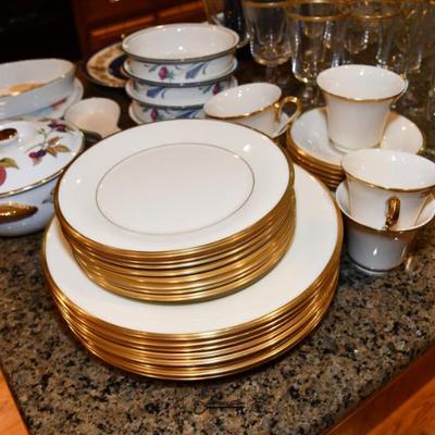 025 some highlights aurora estate sale