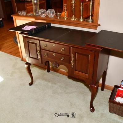 043 family room
