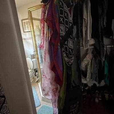 Sale Photo Thumbnail #195