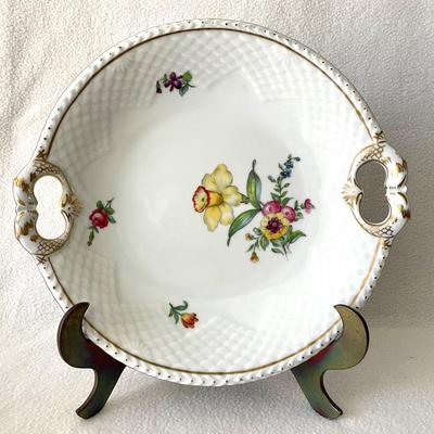 Bing And Grondahl Saxon Flower Cake Plate 