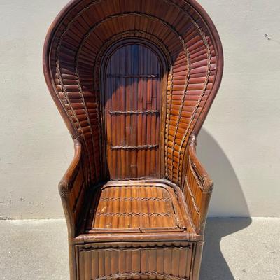  Vintage Bamboo Peacock Chair 