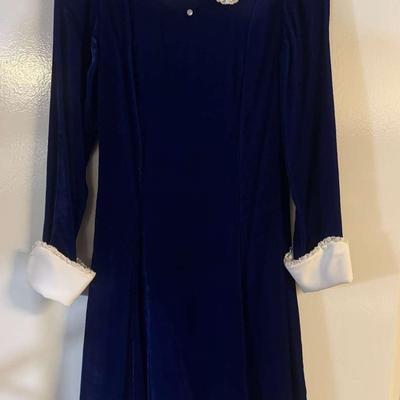 70's Custom velveteen dress ~ Size 2