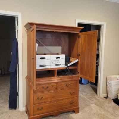Sale Photo Thumbnail #343