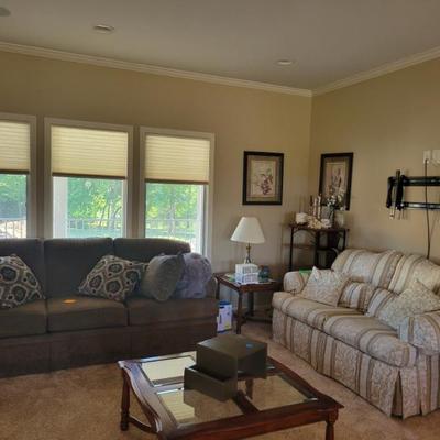 Sale Photo Thumbnail #315