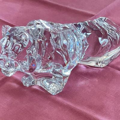 Baccarat lion 10”