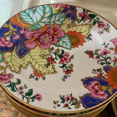 Floral Plates 2 dinner, 2 salad plates