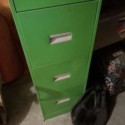 File cabinet 