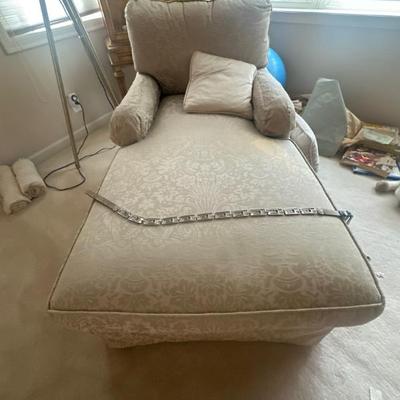 Chaise lounge