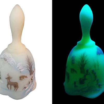 Vintage 1979 Fenton Hand Painted/Signed "Nature's Christmas" Custard Uranium Glass Bell - 6" Tall