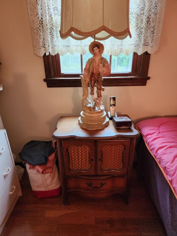 Sale Photo Thumbnail #40