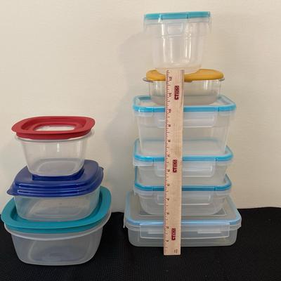 Pyrex, Snapware, Measuring Cups, Glass Vase