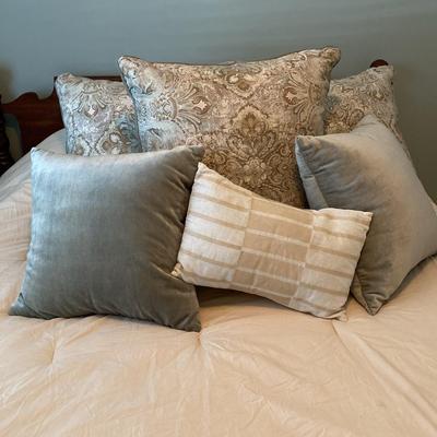 Bedroom Pillows (sm/med/large) — Bed Not Included