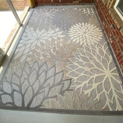 Indoor/ Outdoor Rug