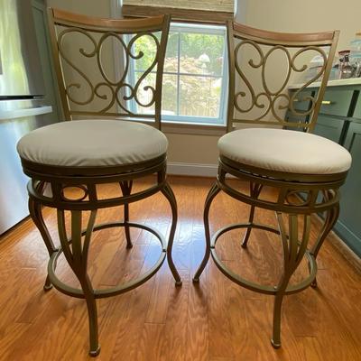 2 Counter Height Swivel Matte Gold Finish Barstools