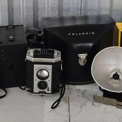 Vintage Cameras & Equipment
