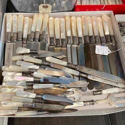 Sale Photo Thumbnail #189