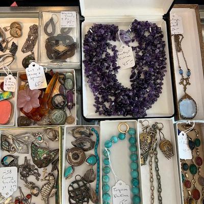 Sale Photo Thumbnail #39