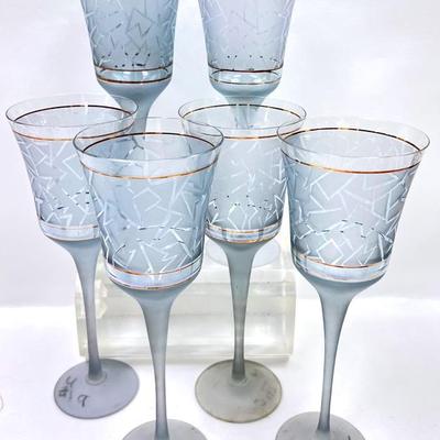 Blue Pastel Stemmed Wine Glasses