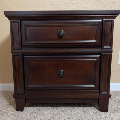 2 Drawer Nightstand II