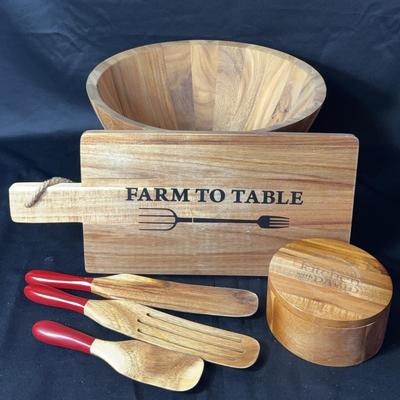 Wooden Kitchen Goods 