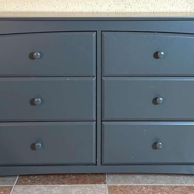 Dresser By Stork Craft Manufacture 
