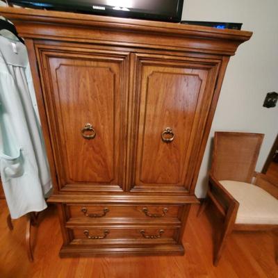 Sale Photo Thumbnail #128