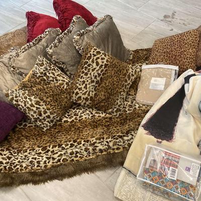 Blanket And Pillow Lot