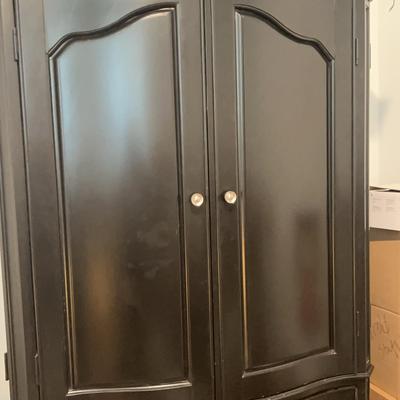 Armoire For A King 