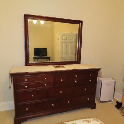 Sale Photo Thumbnail #81