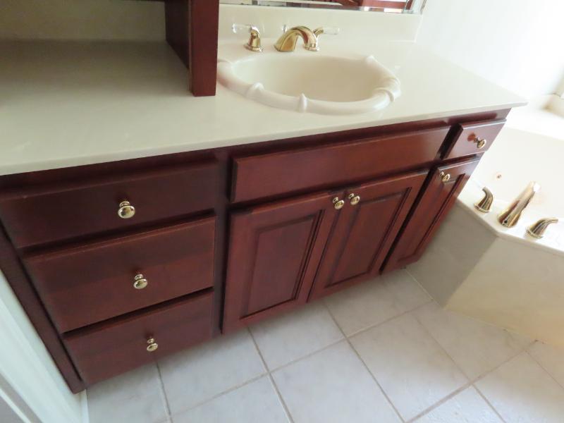 Sale Photo Thumbnail #119