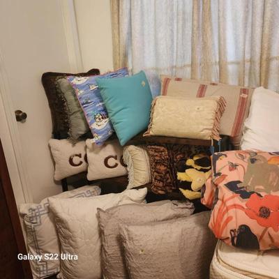 Sale Photo Thumbnail #44