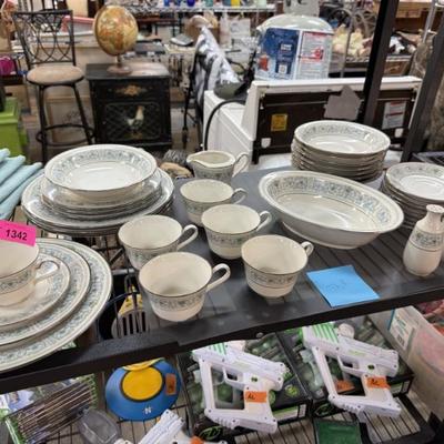 Sale Photo Thumbnail #415