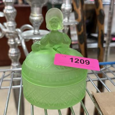 Sale Photo Thumbnail #281