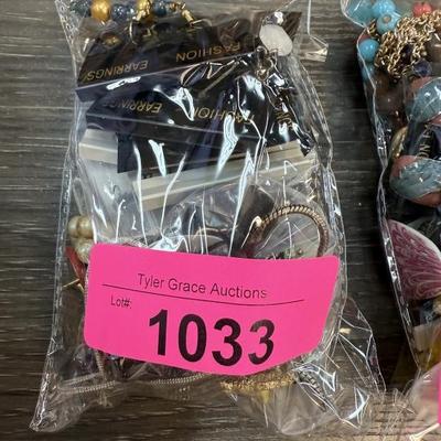 Sale Photo Thumbnail #73