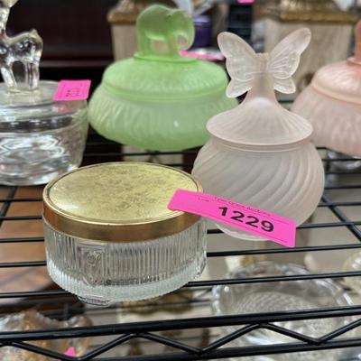 Sale Photo Thumbnail #301