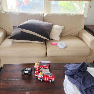 Sale Photo Thumbnail #44
