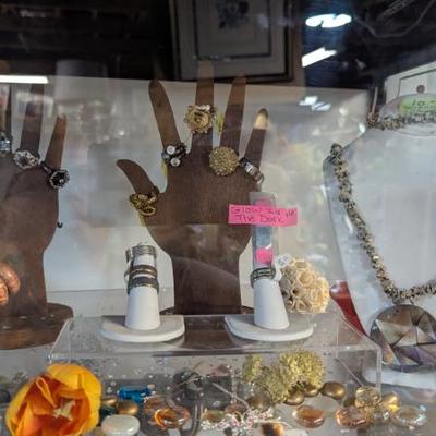 Sale Photo Thumbnail #122