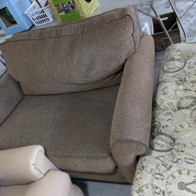 Sale Photo Thumbnail #170