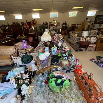 Estate sale photo