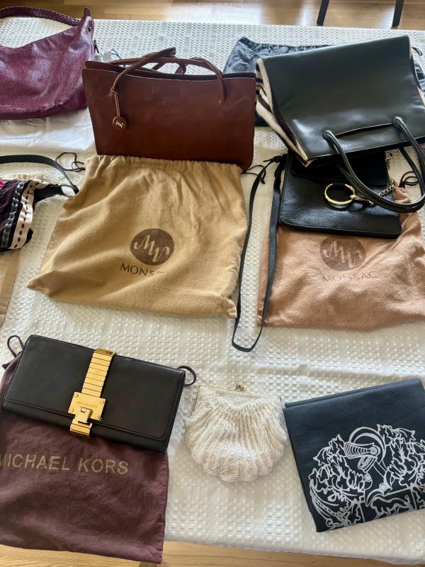 Sale Photo Thumbnail #85