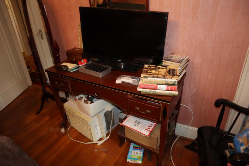 Sale Photo Thumbnail #46