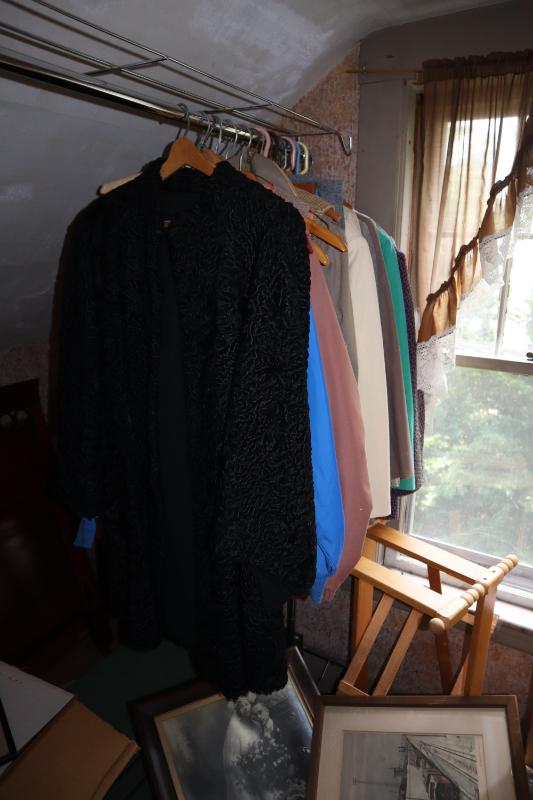 Sale Photo Thumbnail #9