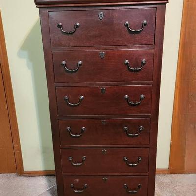 Broyhill Lingerie Chest