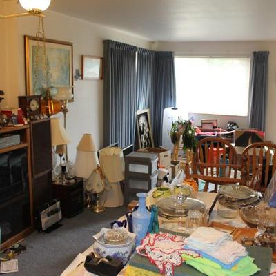 Estate sale photo