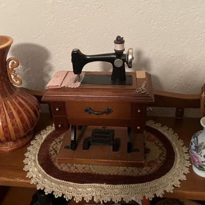 Sale Photo Thumbnail #12