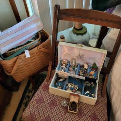 Sale Photo Thumbnail #144