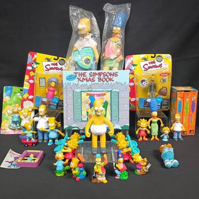 Simpsons Vinyl Toy Collection W/ Xmas Book & VHS Tapes