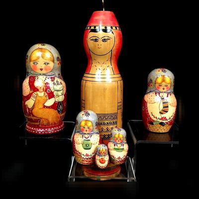 Vintage Matryoshka Nesting Dolls W/ Tall Hanging Doll