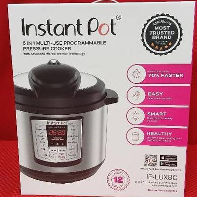 Brand New Instant Pot in Original Shipping Box