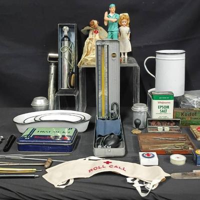 Vintage Medical Supplies & Field Medic Equipment